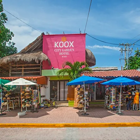 Koox City Garden Hotel
