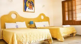 Koox Garden Hotel 3*
